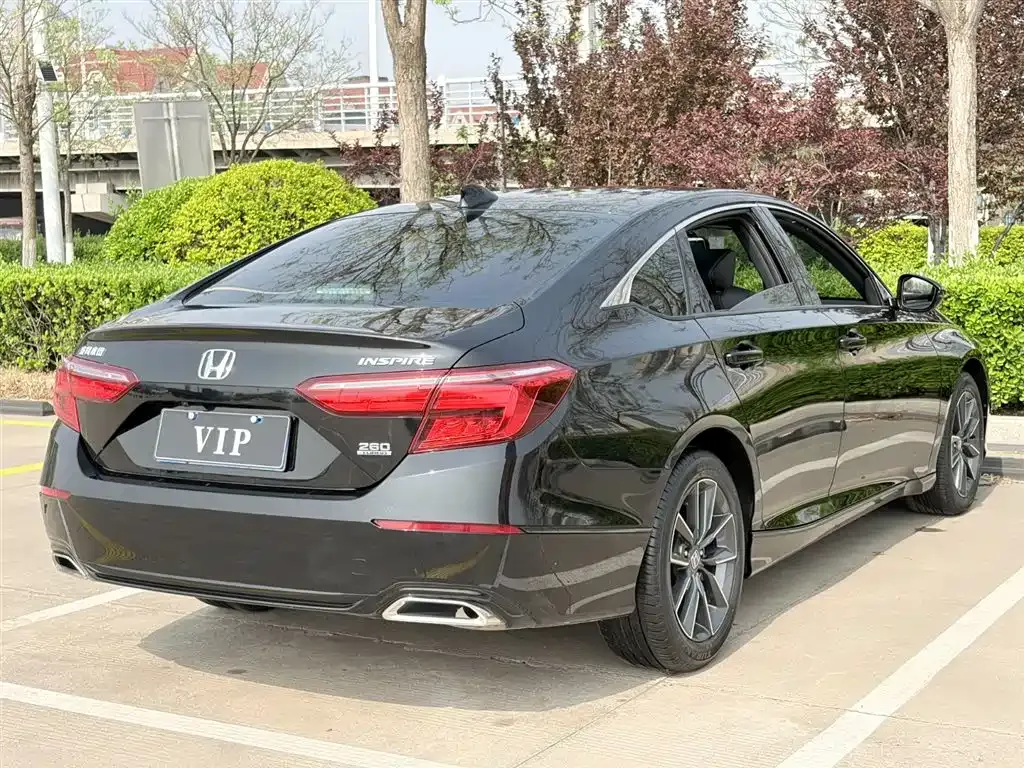 Honda Inspire 2023 из CN, фото 3