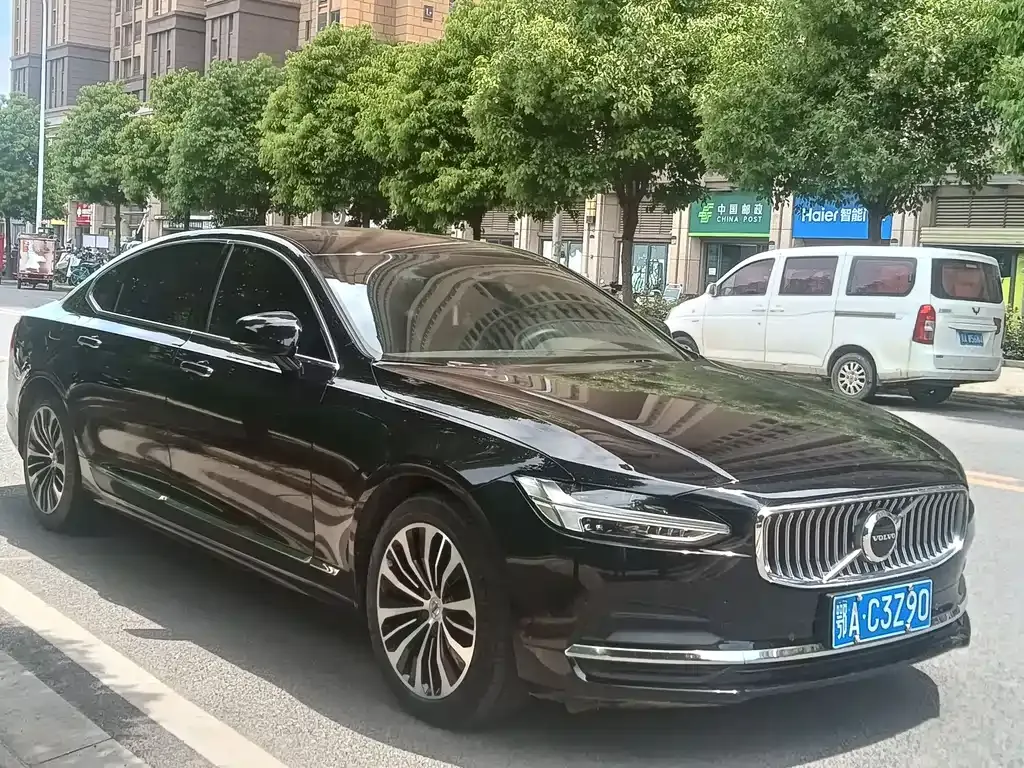 Volvo S90 — фото 9