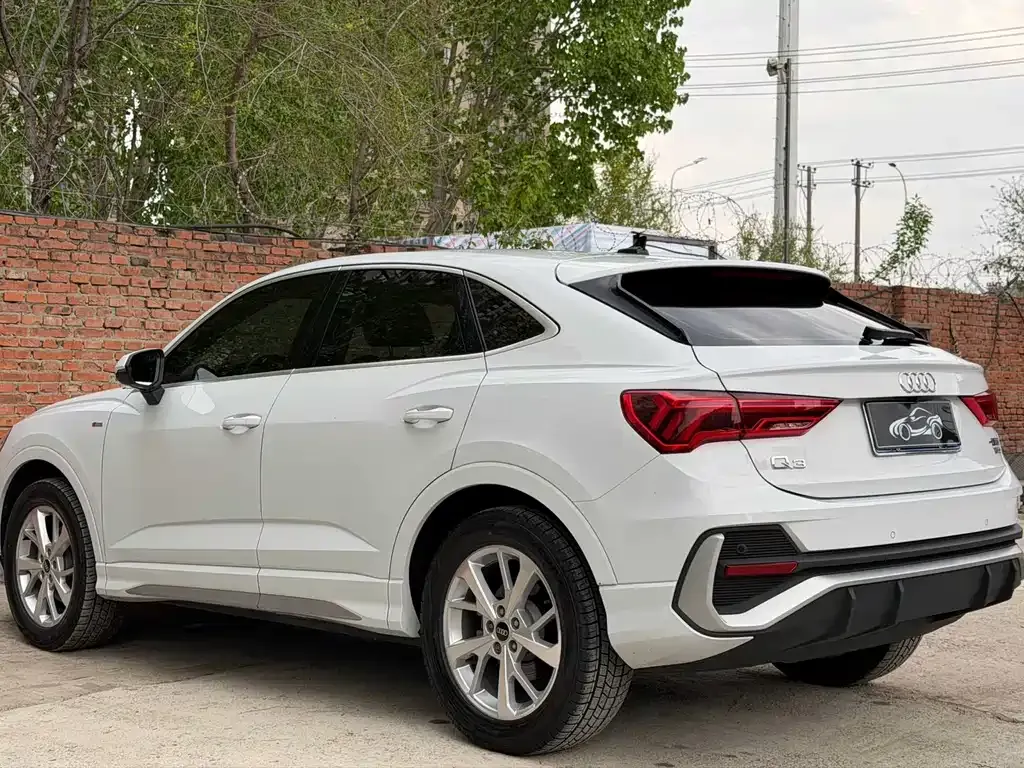 Audi Q3 Sportback 2021 из CN, фото 5