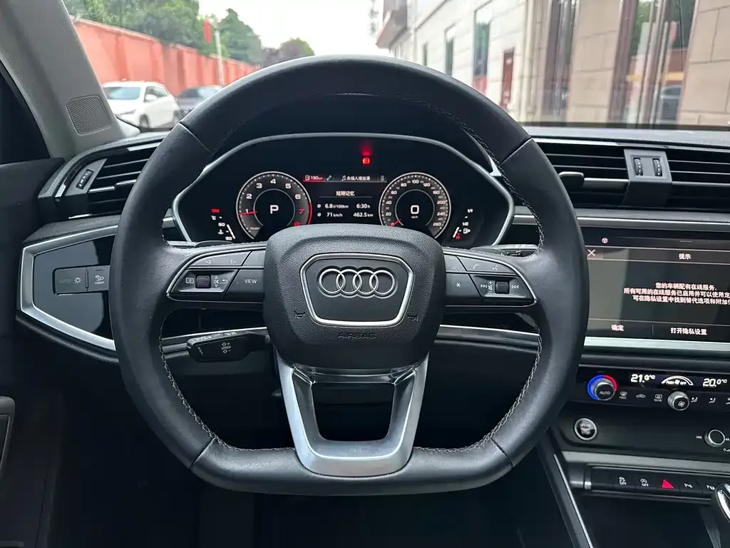 Audi Q3 — фото 5
