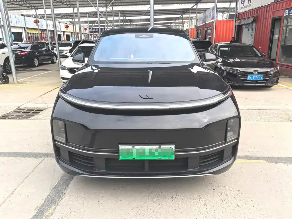 Li Auto L8 2024 из CN, фото 2