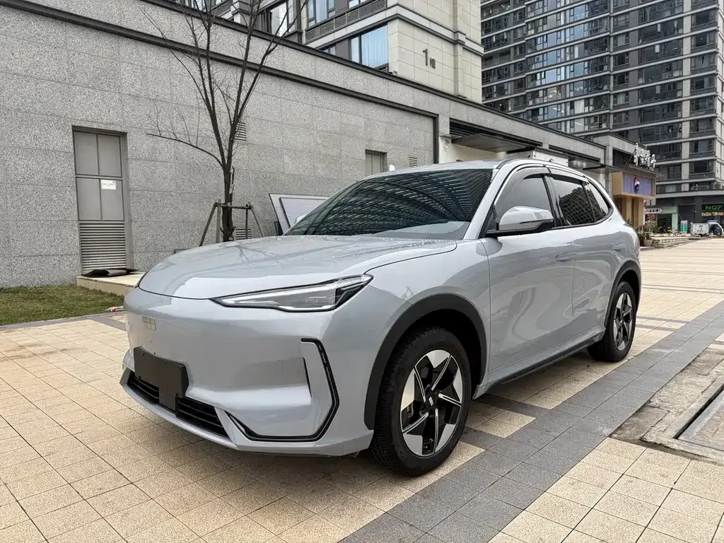 Geely Galaxy E5 — фото 1