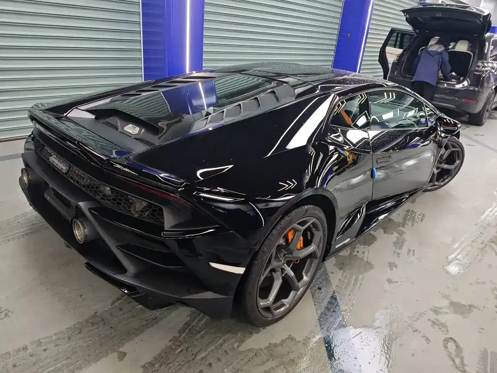 Lamborghini Huracan — фото 6