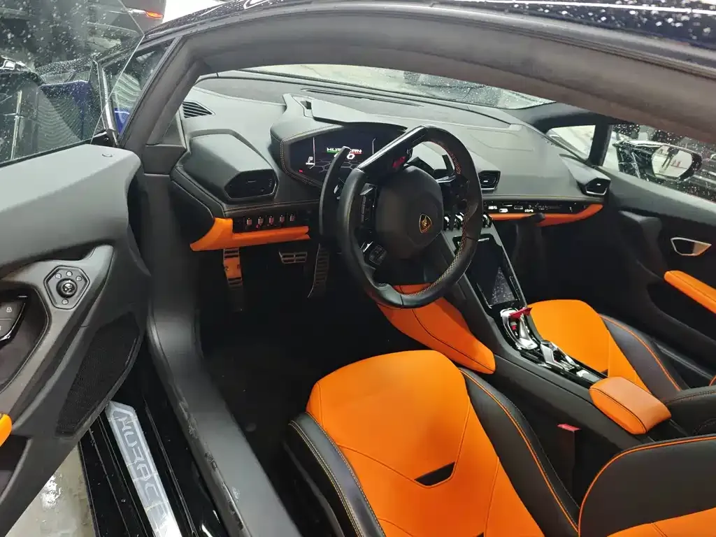 Lamborghini Huracan — фото 5