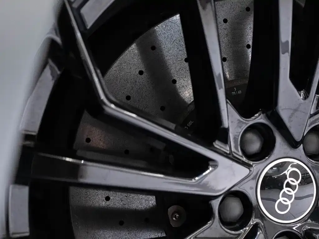 Audi RS 4 2022 из CN, фото 2