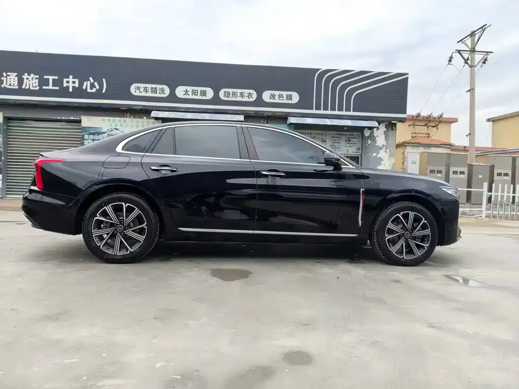 Hongqi H5 PHEV 2025 из CN, фото 3