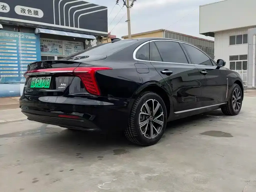 Hongqi H5 PHEV 2025 из CN, фото 4