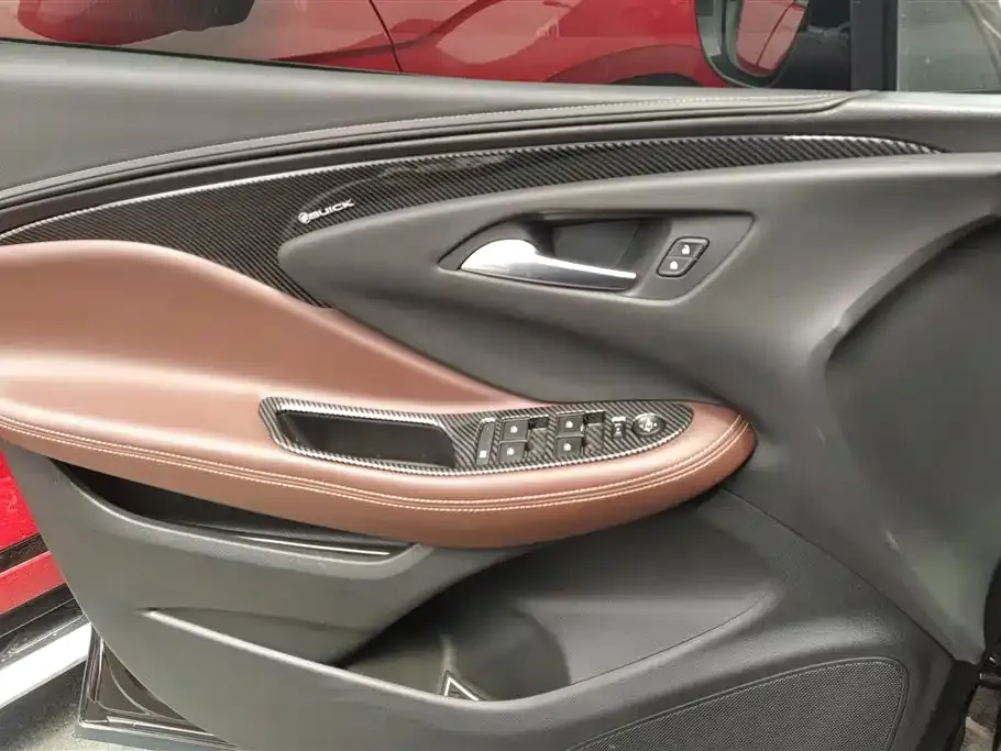 Buick Envision Plus — фото 3