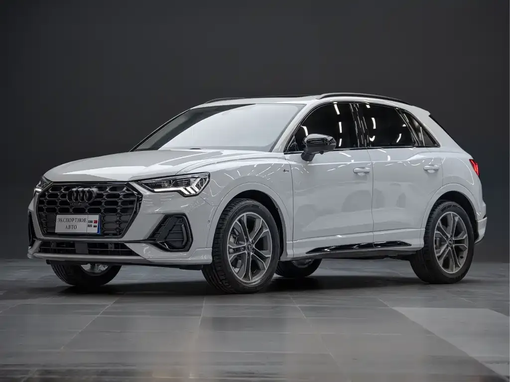 Audi Q3 — фото 1
