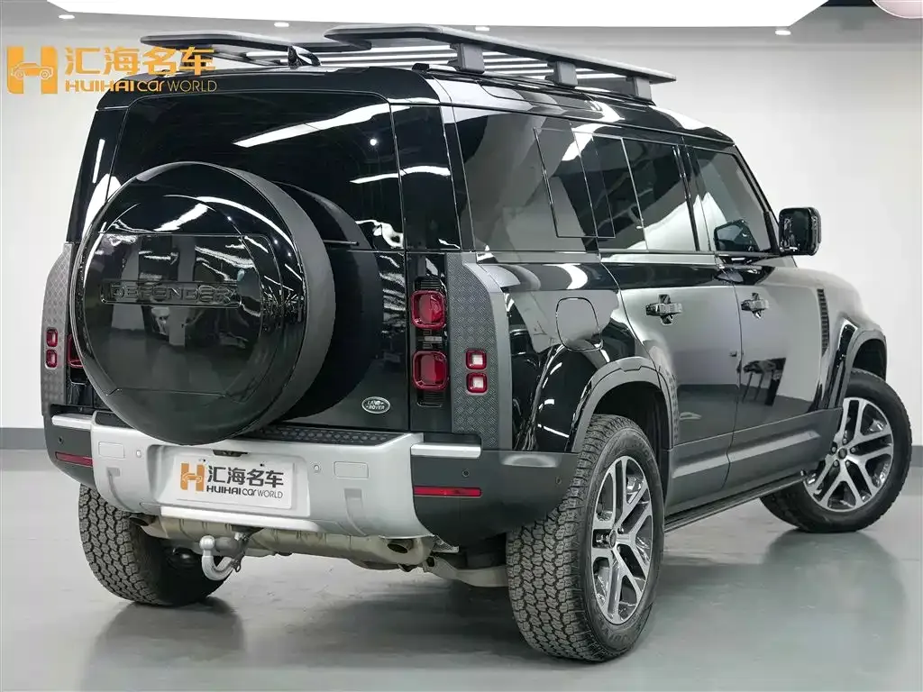 Land Rover Defender — фото 9