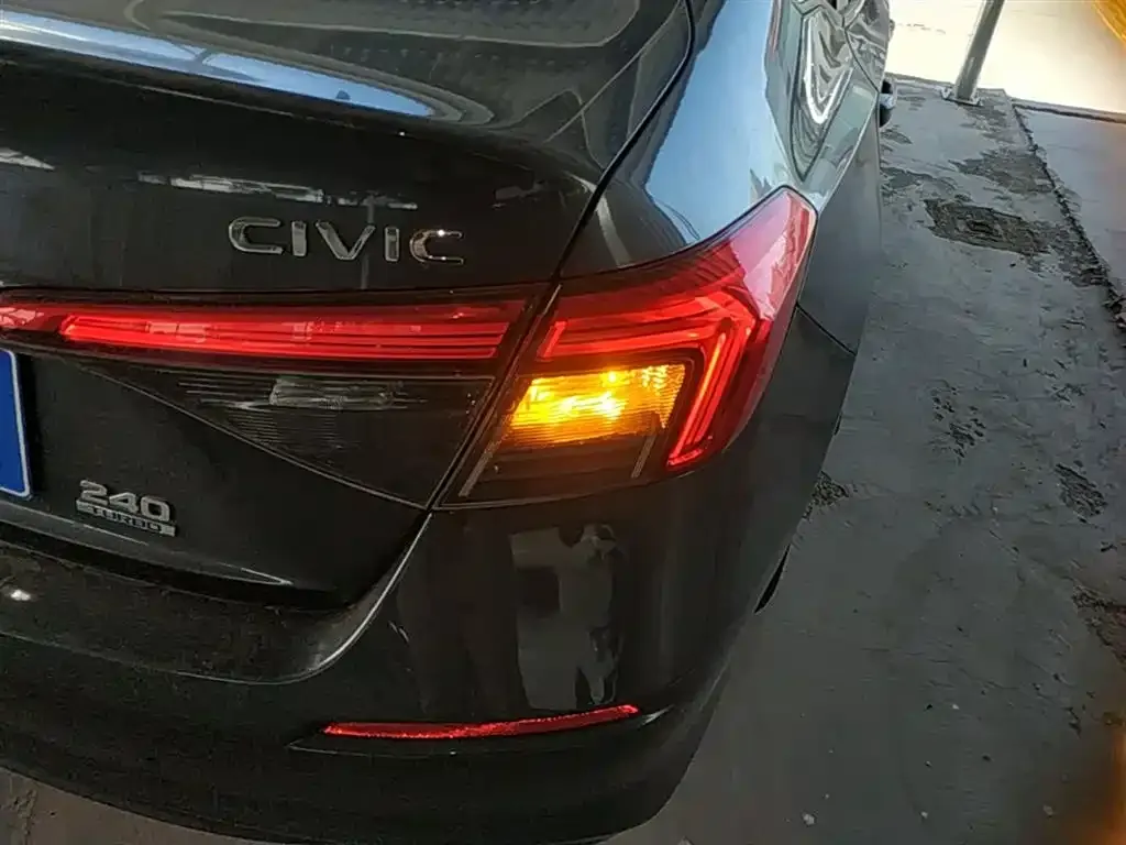 Honda Civic — фото 6