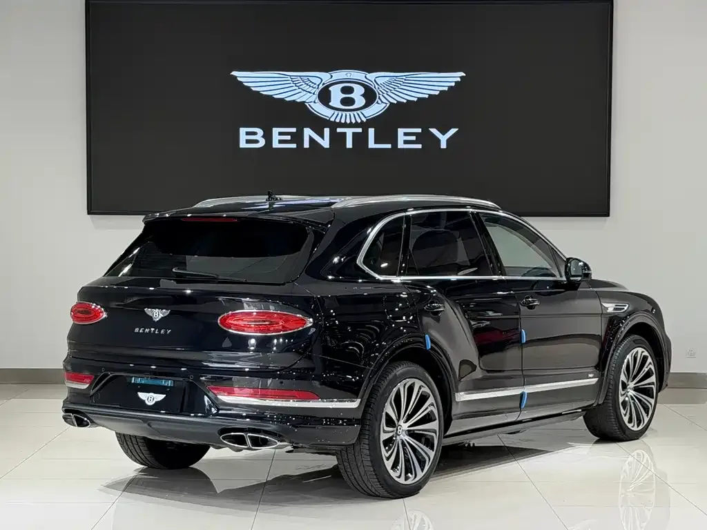 Bentley Bentayga — фото 6