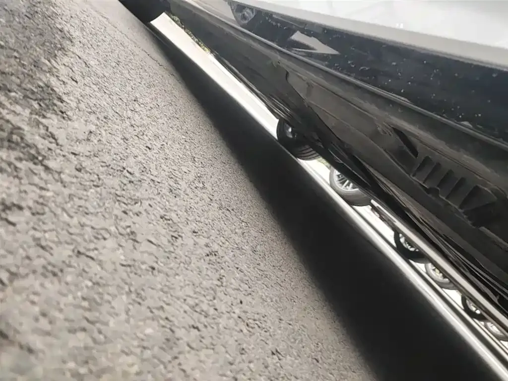 BMW 5 Series 2025 из CN, фото 4