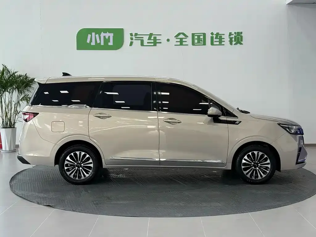 Wuling Jiachen 2022 из CN, фото 5