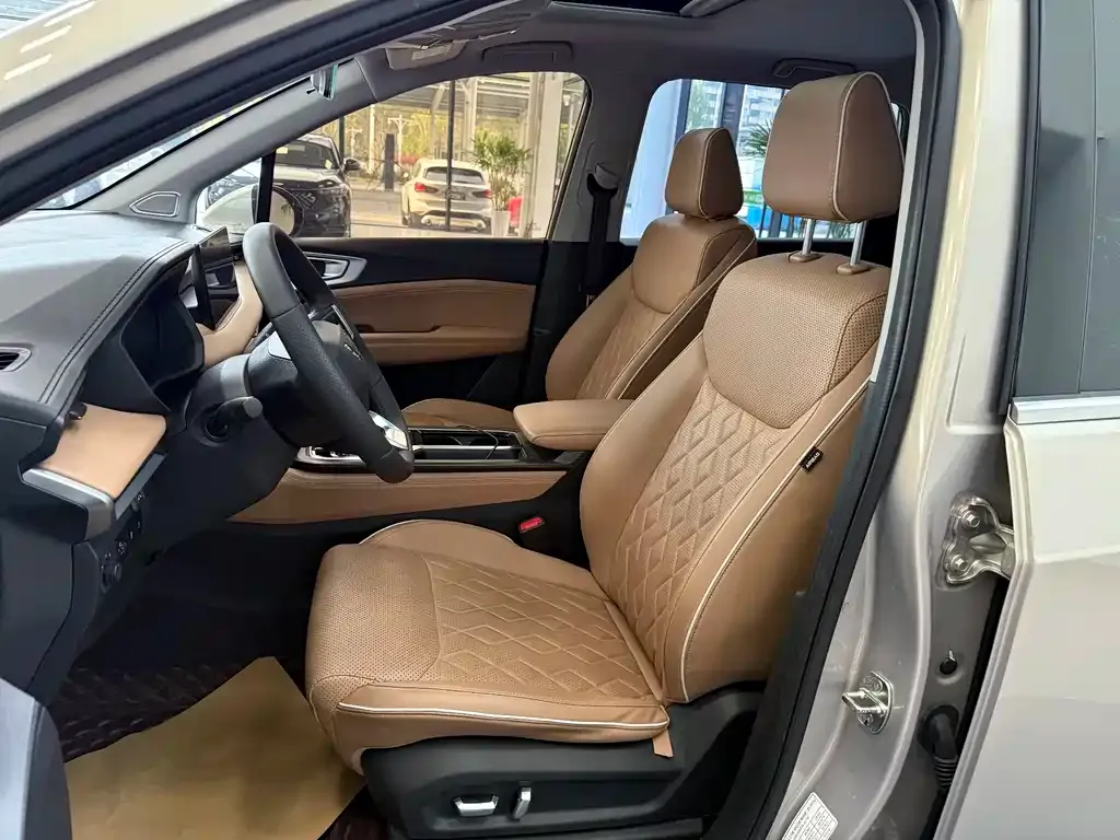 Wuling Jiachen 2022 из CN, фото 9