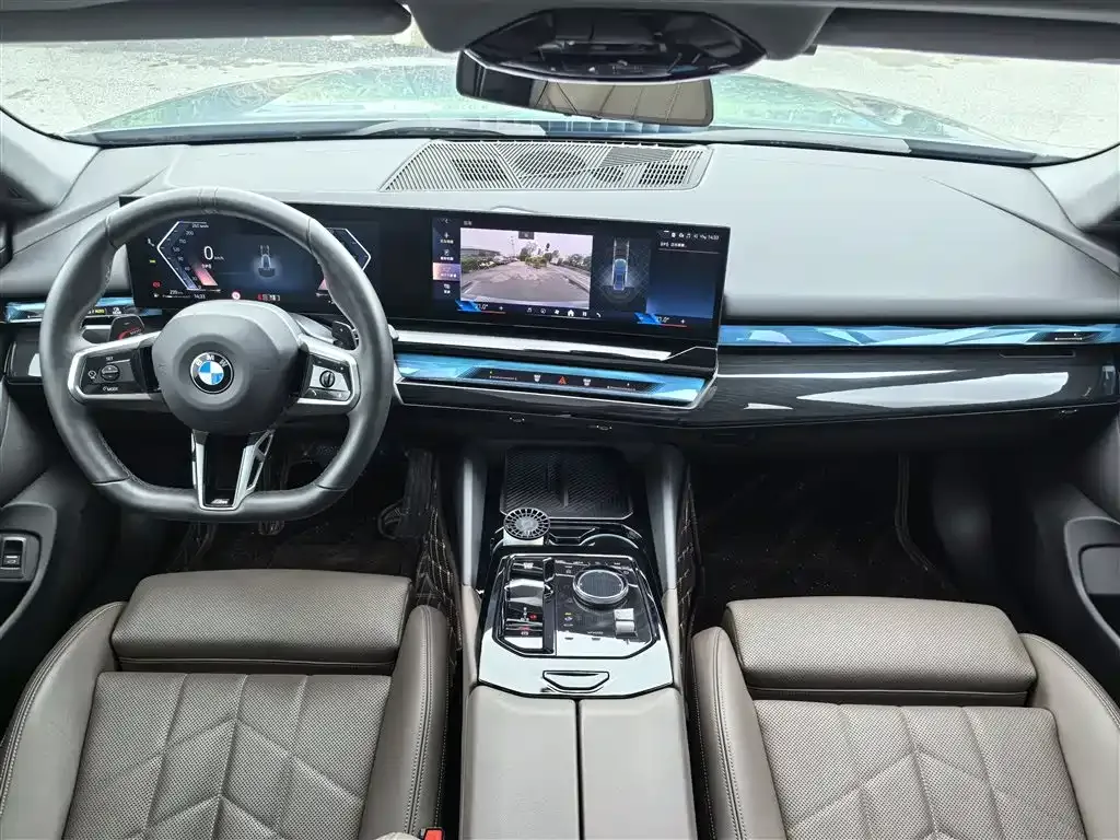BMW 5 Series (Import) — фото 2