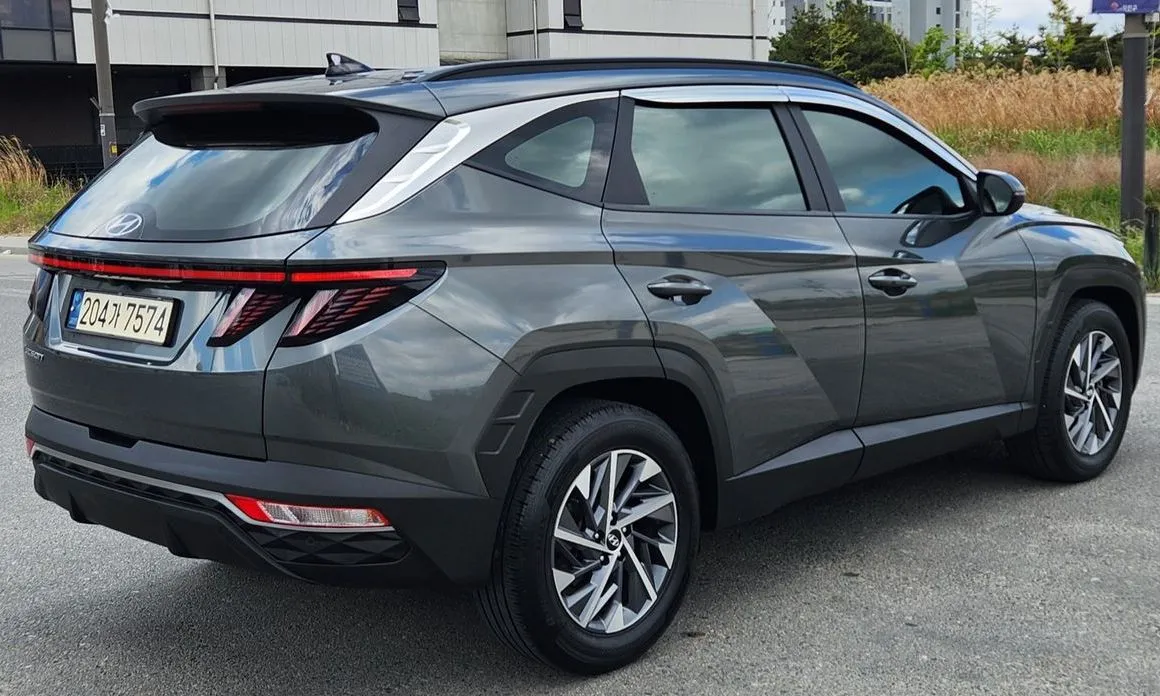 Hyundai Tucson 2022 из KR, фото 2