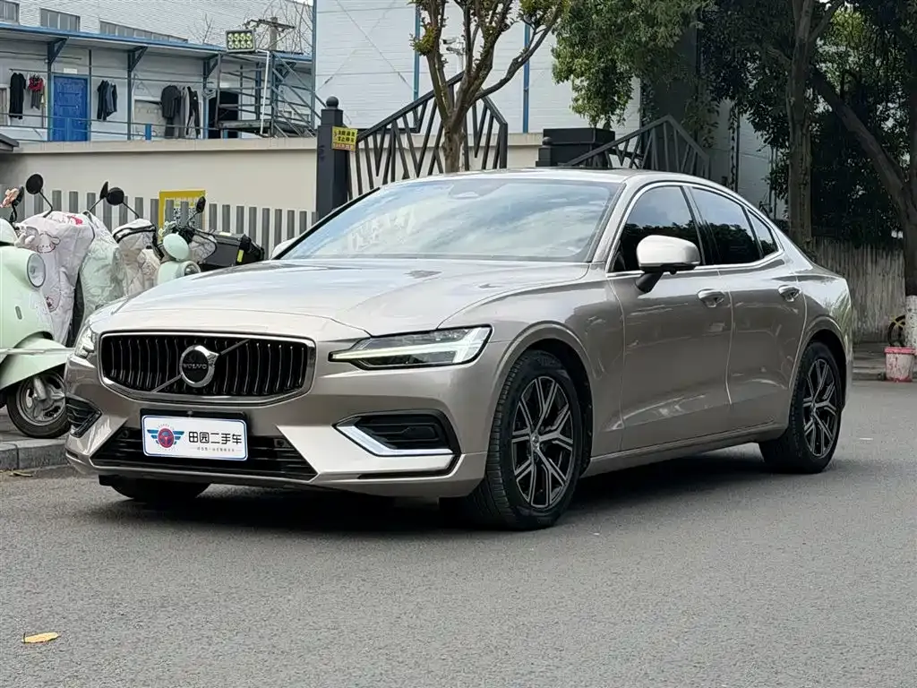 Volvo S60
