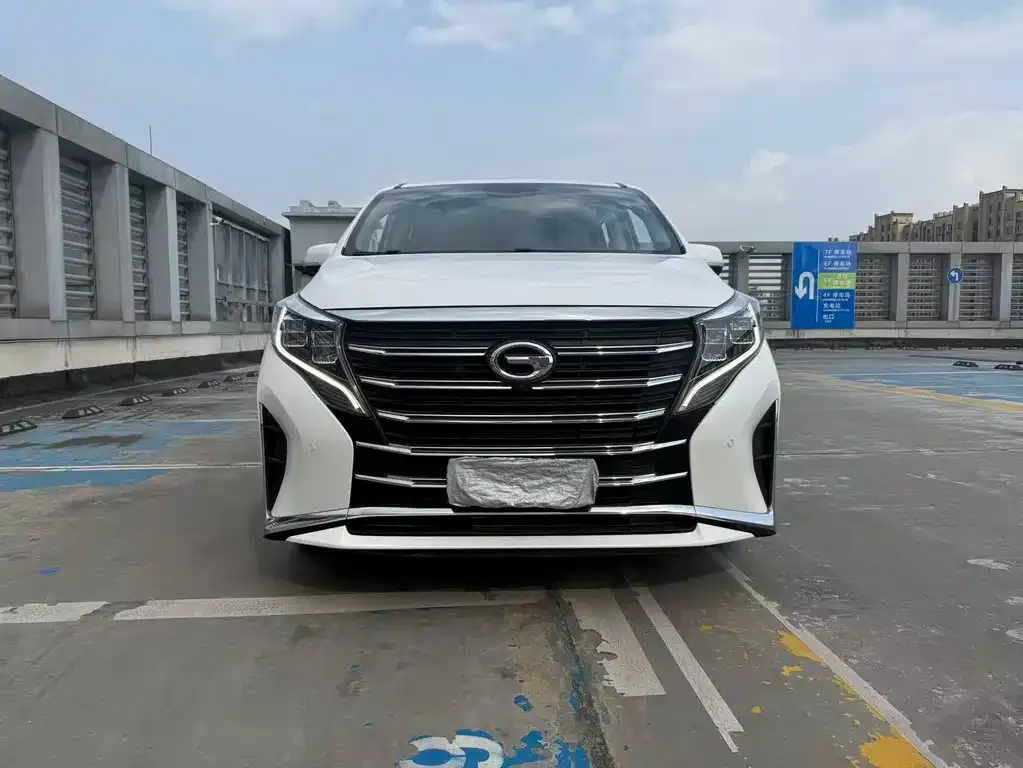 GAC Motor Trumpchi M8 — фото 1