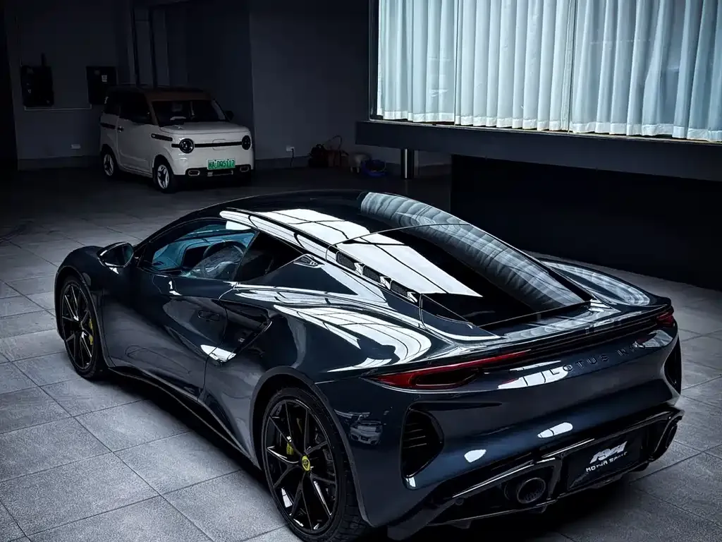 Lotus Emira 2023 из CN, фото 4