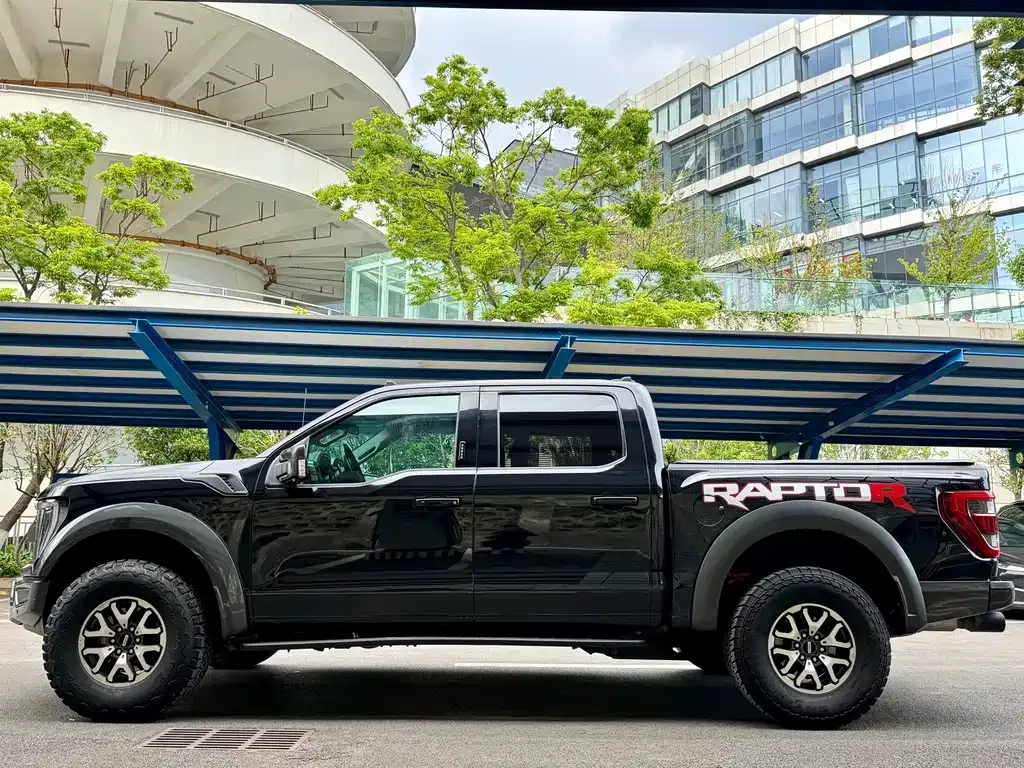 Ford F-150 Raptor — фото 7
