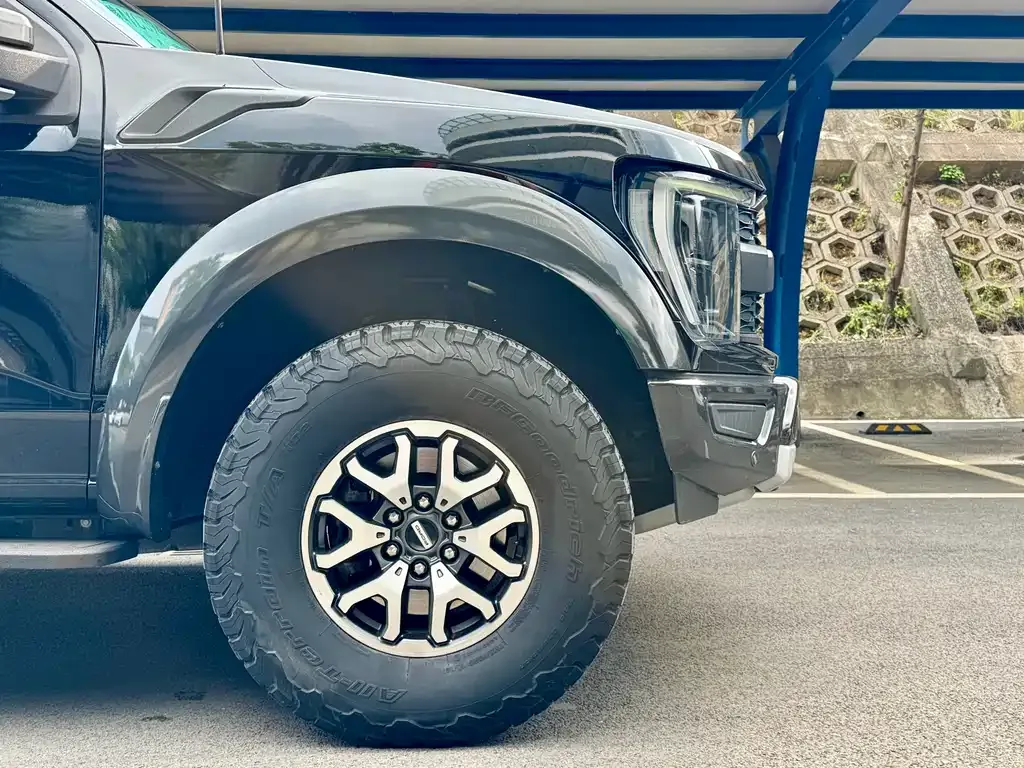 Ford F-150 Raptor — фото 2