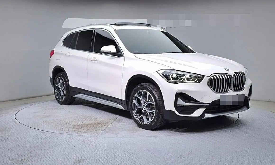 BMW X1 — фото 9