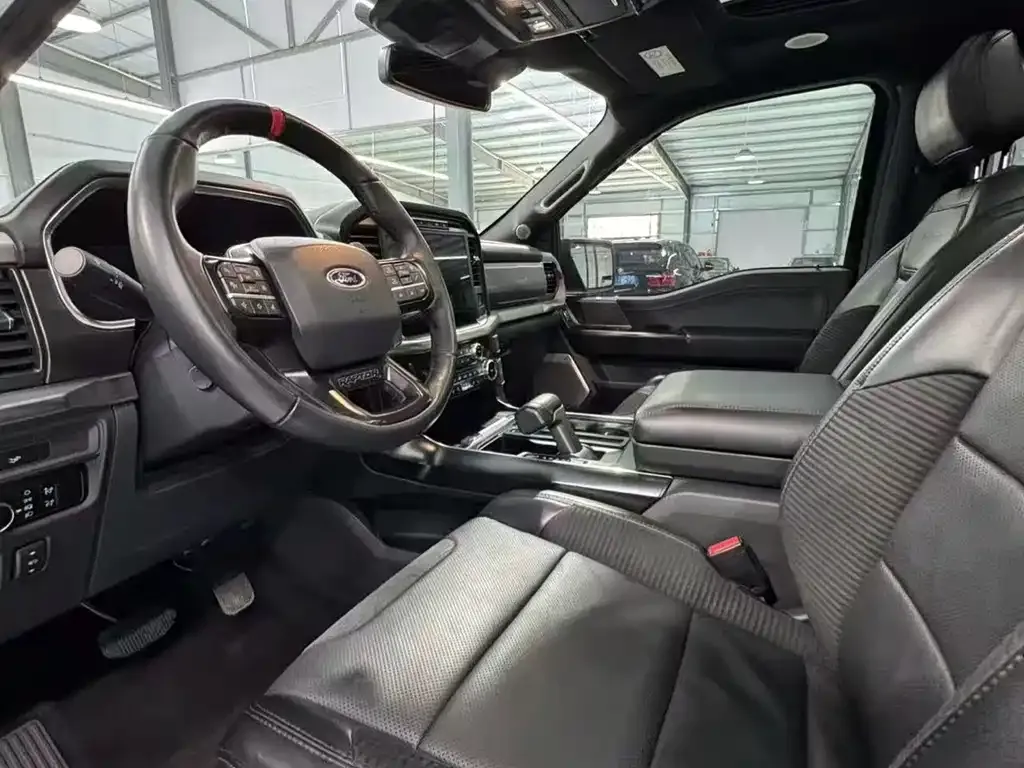 Ford F-150 Raptor — фото 9