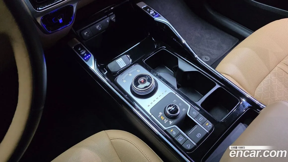 Kia Sorento — фото 4