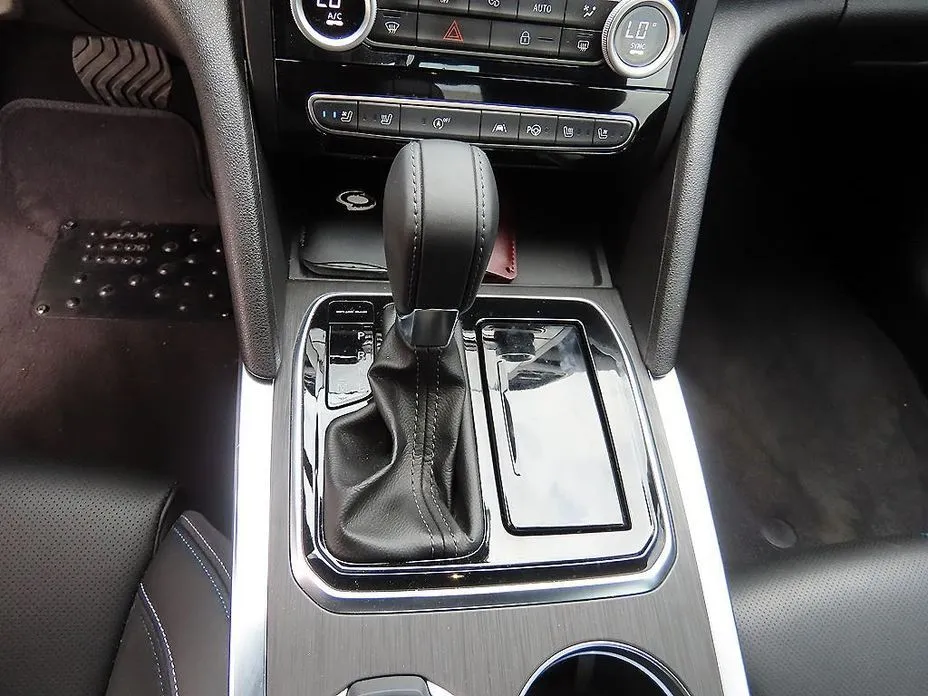 Renault Korea (Samsung) SM6 2024 из KR, фото 4