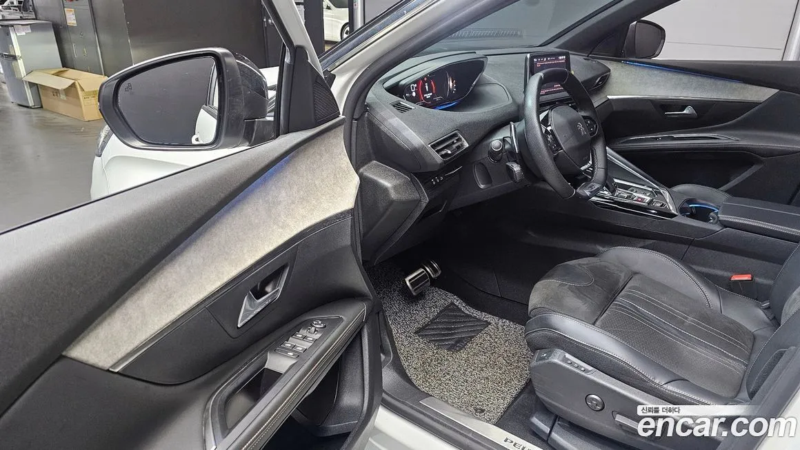 Peugeot 5008 2022 из KR, фото 9