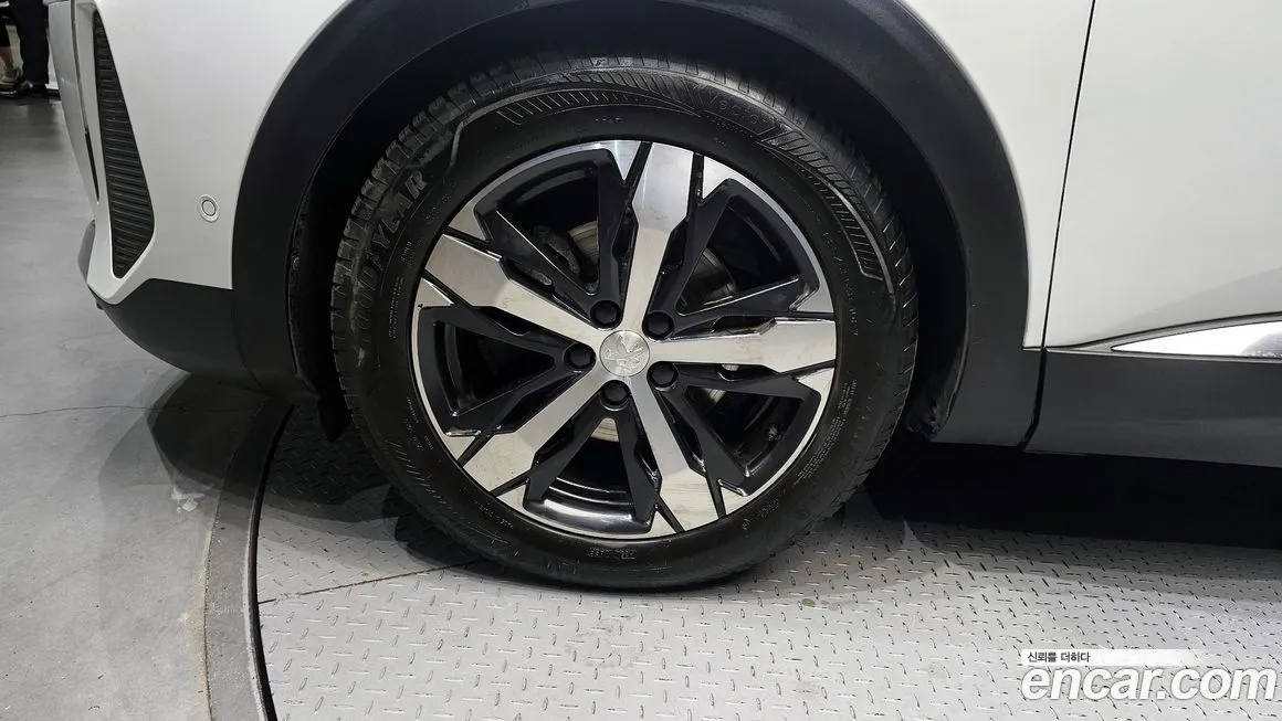 Peugeot 5008 2022 из KR, фото 10