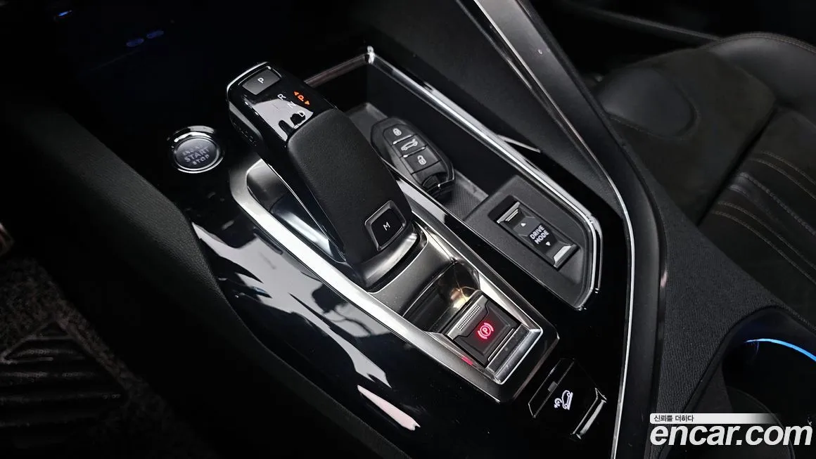 Peugeot 5008 2022 из KR, фото 2