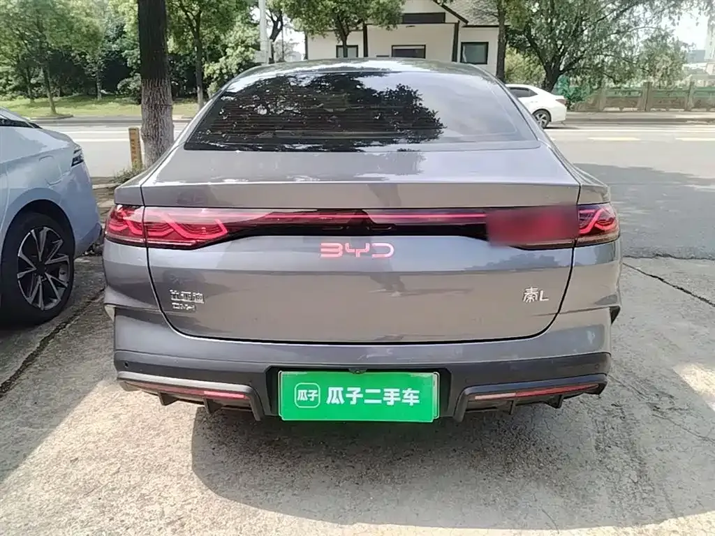 BYD Qin L — фото 5