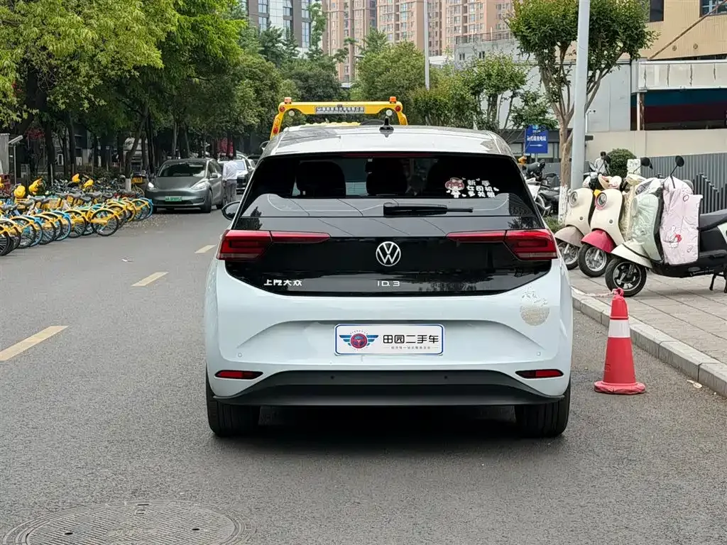 Volkswagen ID.3 2023 из CN, фото 5