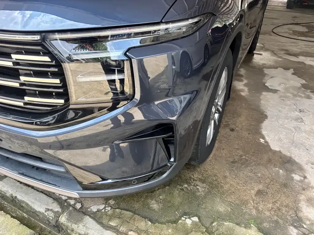 Ford Edge — фото 10