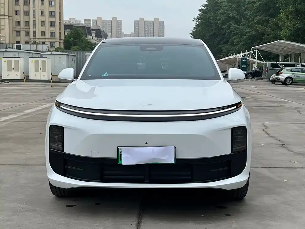 Li Auto L6 2024 из CN, фото 1