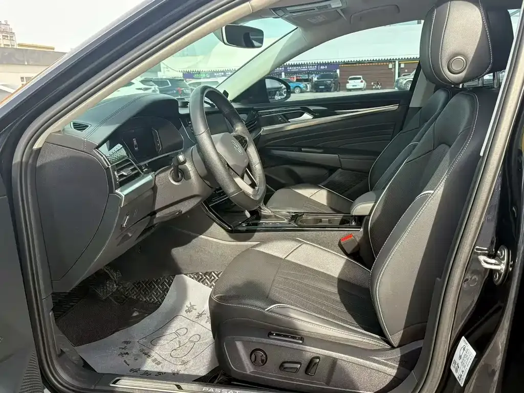 Volkswagen Passat — фото 5