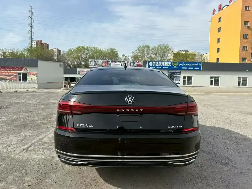 Volkswagen Passat — фото 3