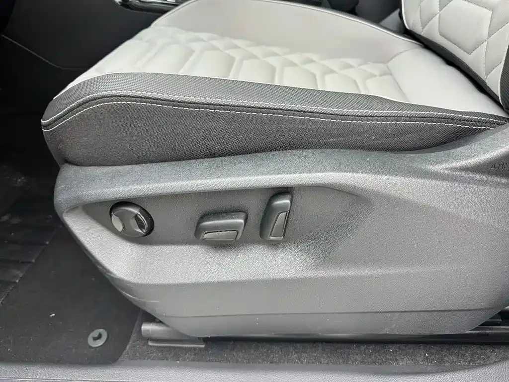 Volkswagen Tayron 2022 из CN, фото 9
