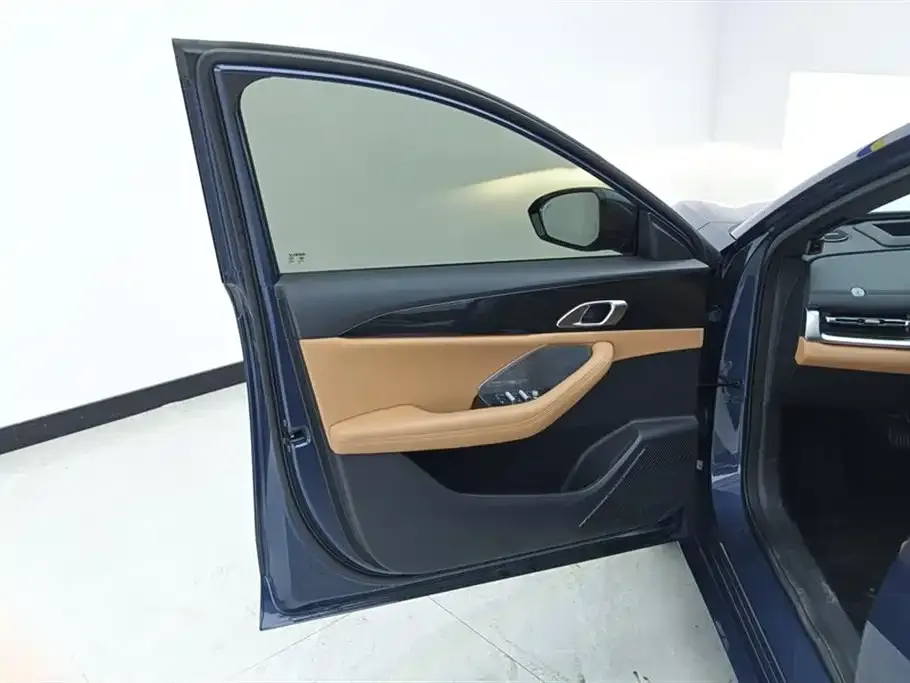 Geely Galaxy A7 2025 из CN, фото 9