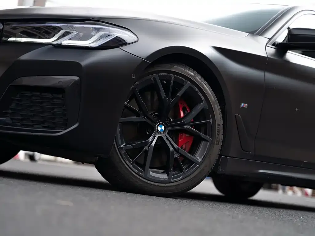 BMW 5 Series (Import) 2021 из CN, фото 2