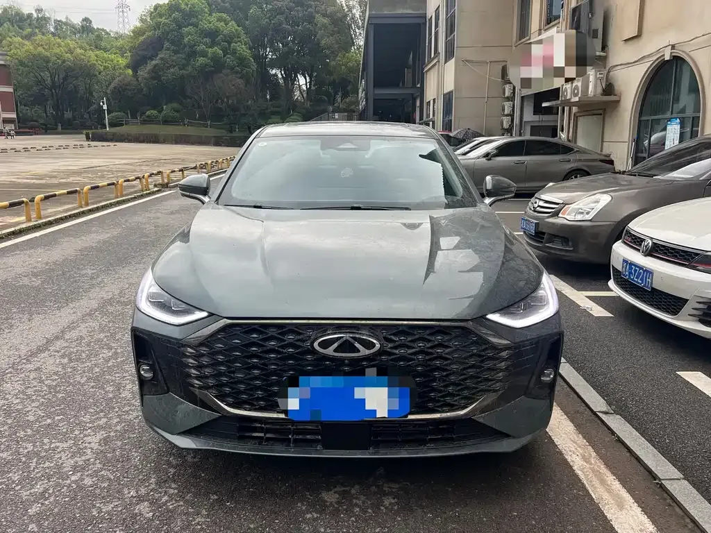Chery Arrizo 8 PRO — фото 3