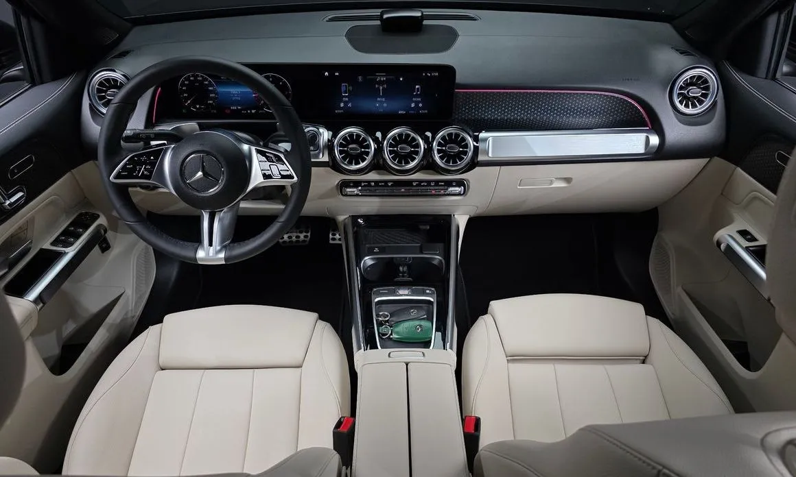 Mercedes-Benz GLB-Class 2024 из KR, фото 10