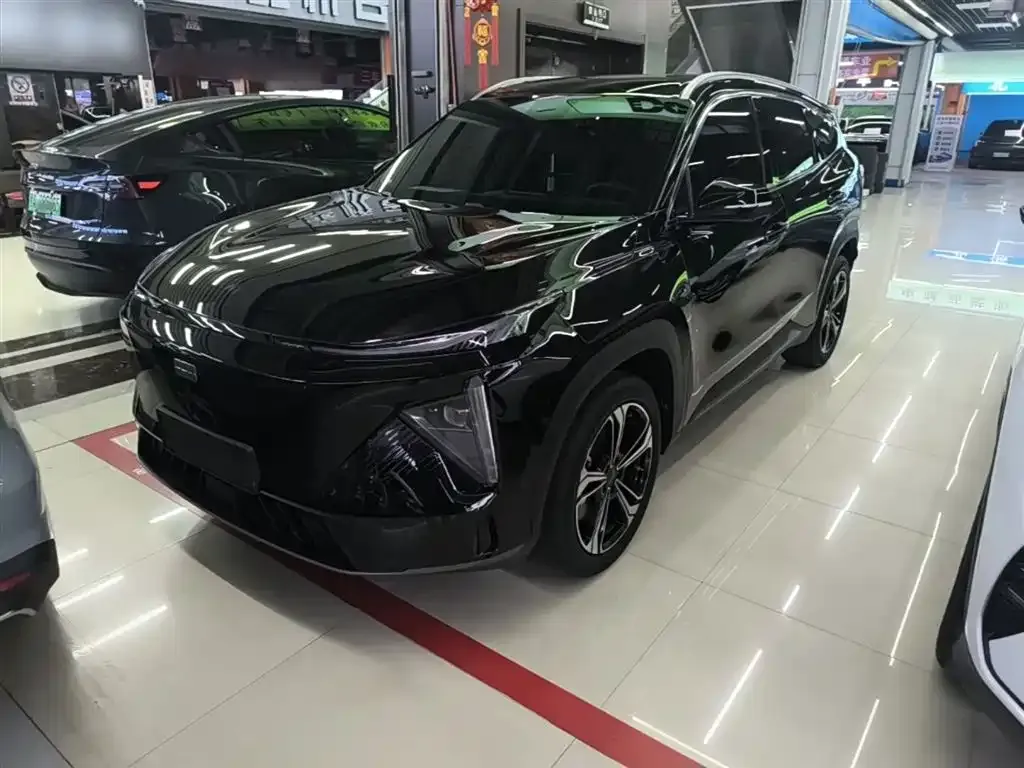 Geely Galaxy L7