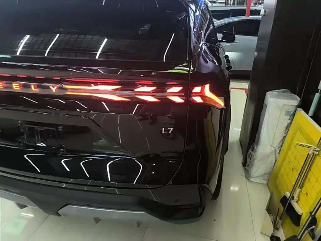 Geely Galaxy L7 2024 из CN, фото 4