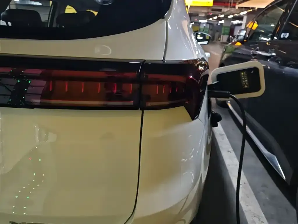 Jetour X70 C-DM 2024 из CN, фото 3