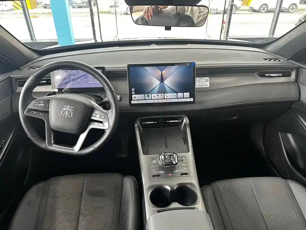 BYD Qin PLUS — фото 10