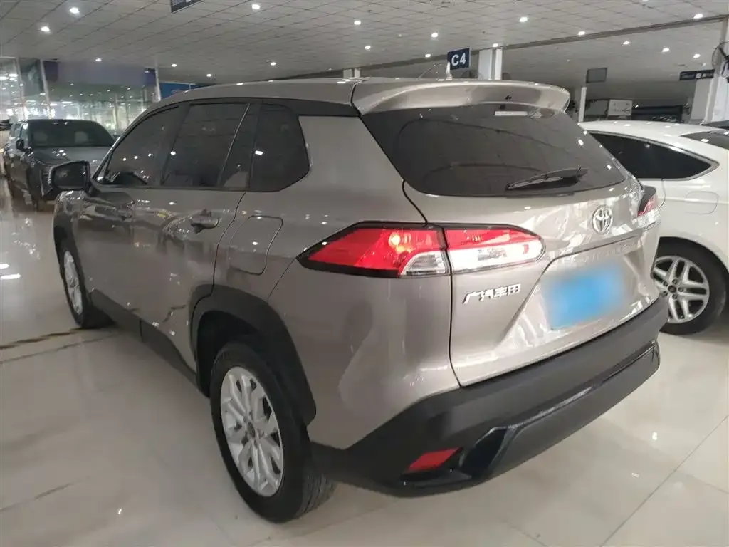 Toyota Frontlander 2023 из CN, фото 8