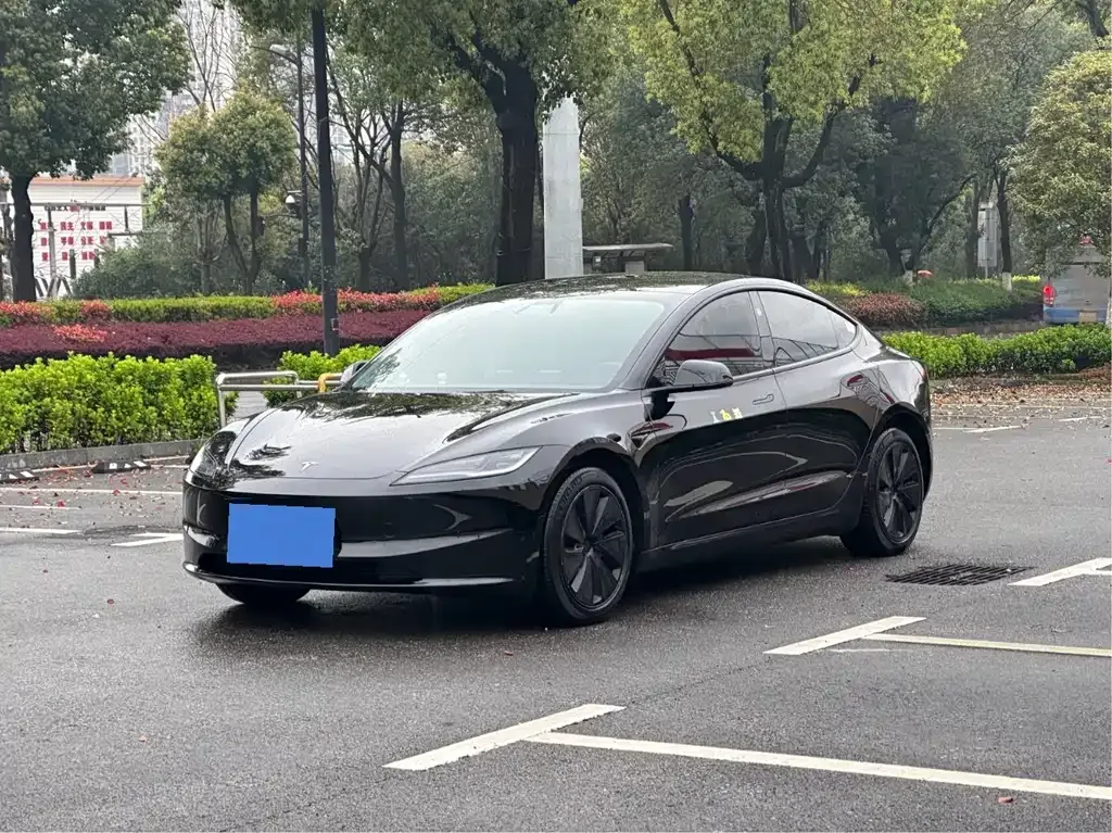 Tesla Model 3 2024 из CN, фото 4